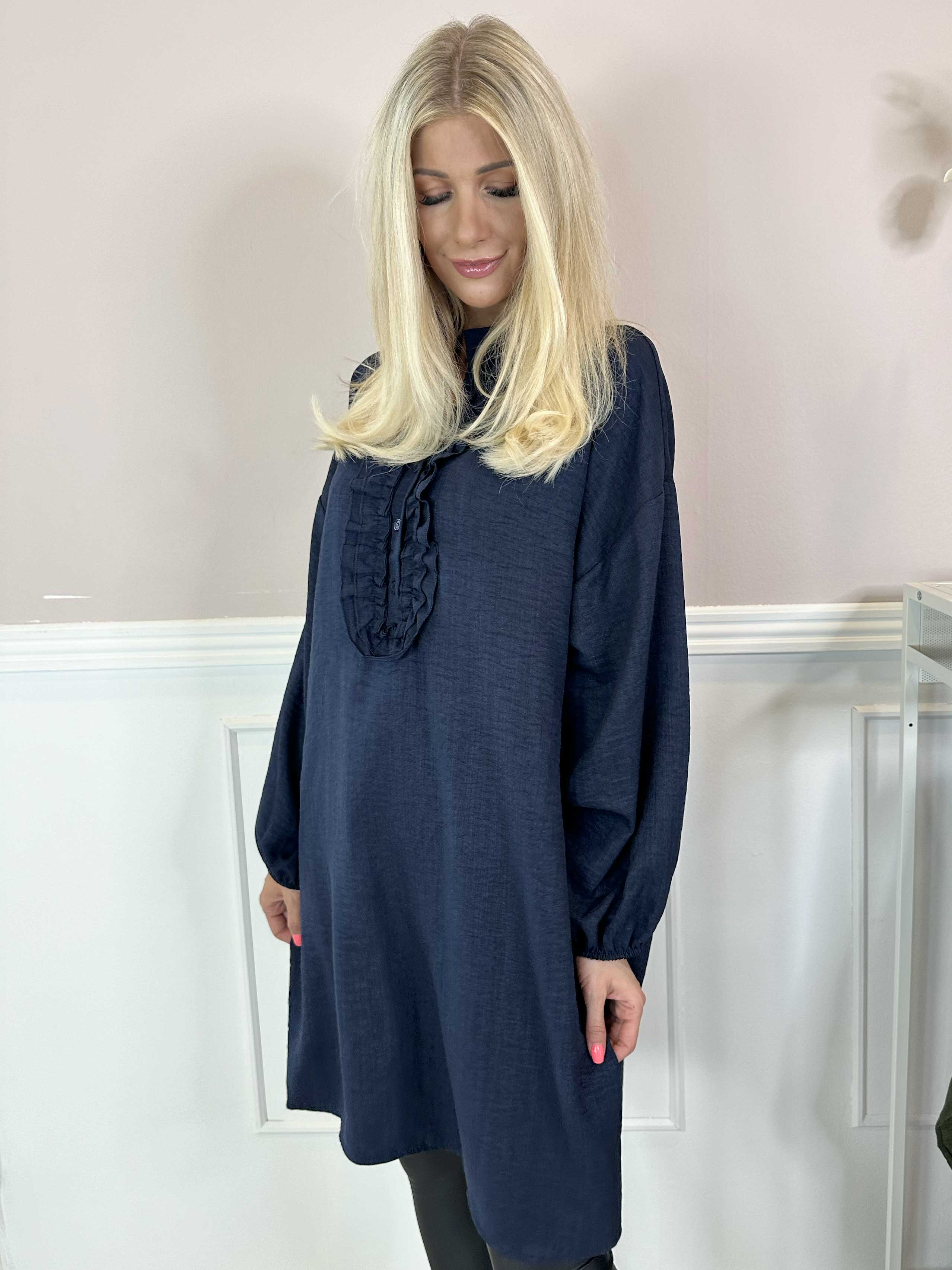 Cassia Plain - Tunikaklänning med volanger vid bröstet